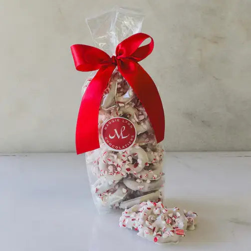 Maggie Lyon Chocolatiers - 5oz White Chocolate Covered Pretzels with Peppermint Crunch