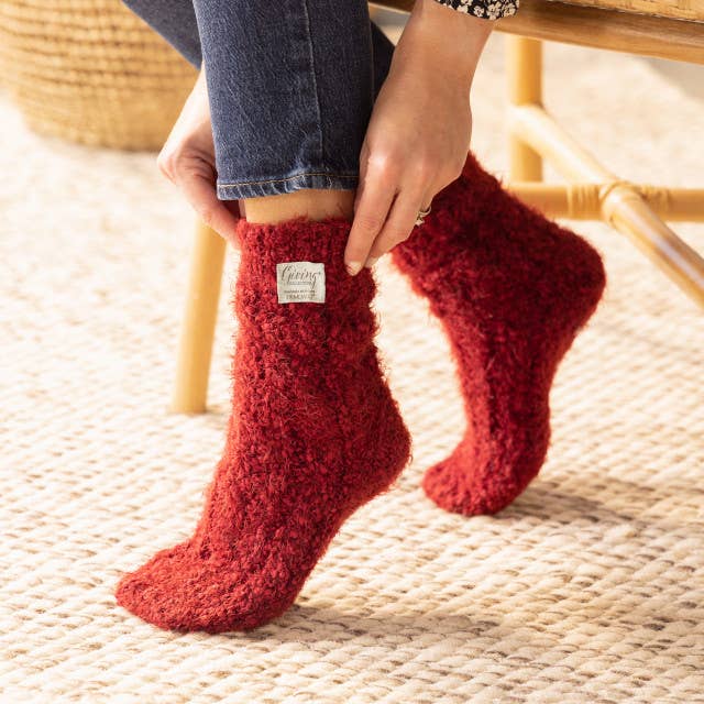 DEMDACO - Giving Socks - Red