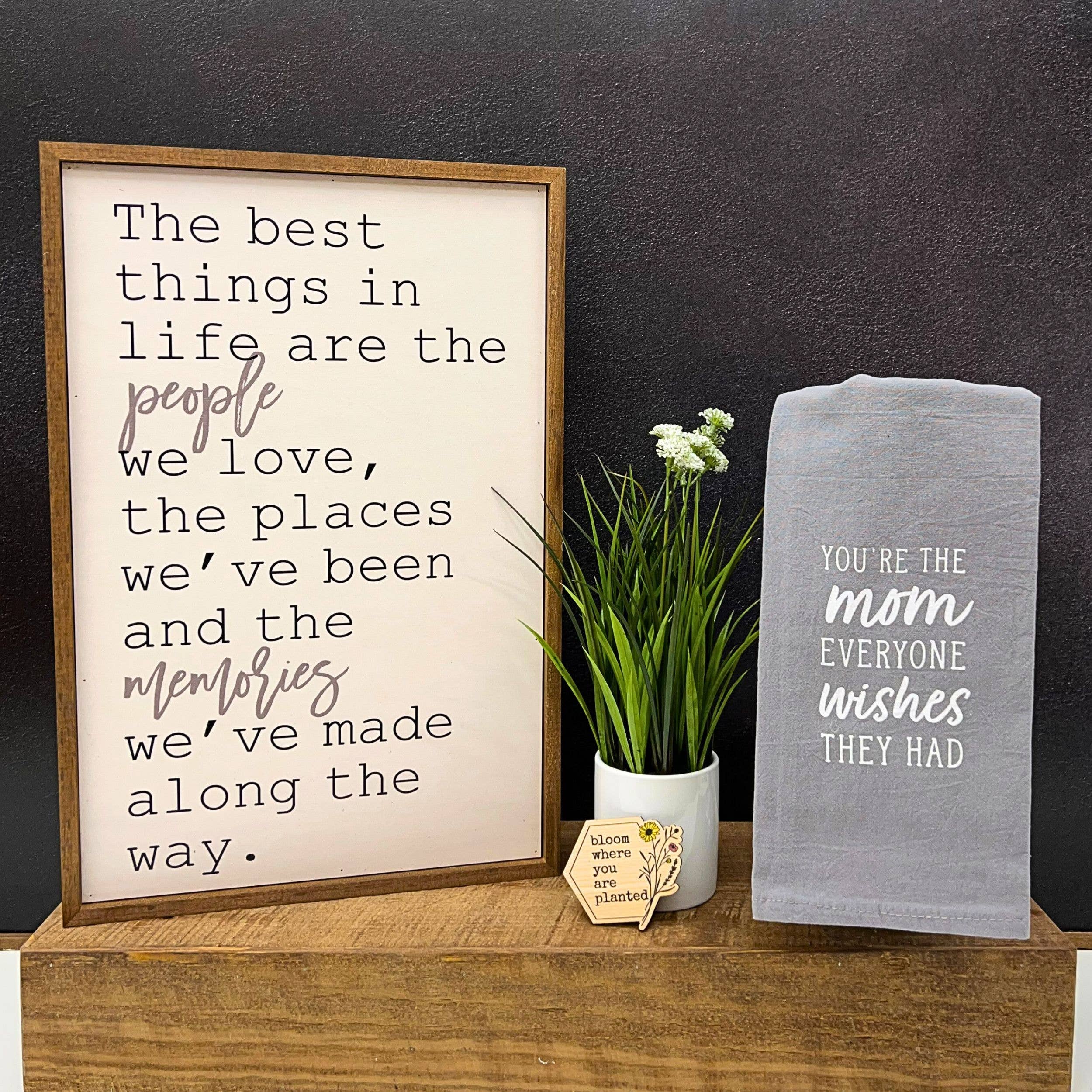 You're The Mom Everyone Wishes Mothers Day - Gray Tea Towel