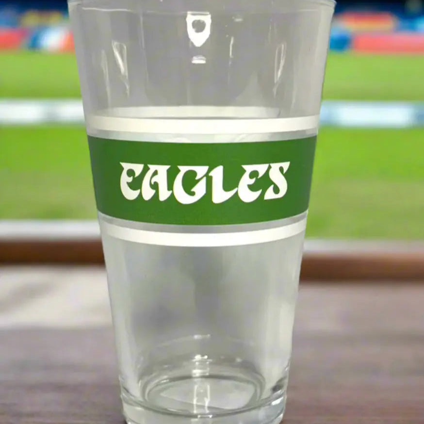 Logo Brands - Philadelphia Eagles Vintage 16oz Striped Pint Glass