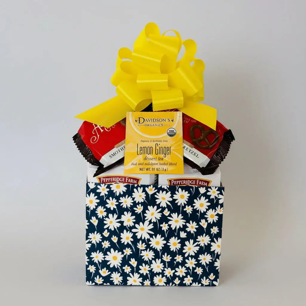 Small Daisy Cookie Box - Gourmet Cookie Gift Basket