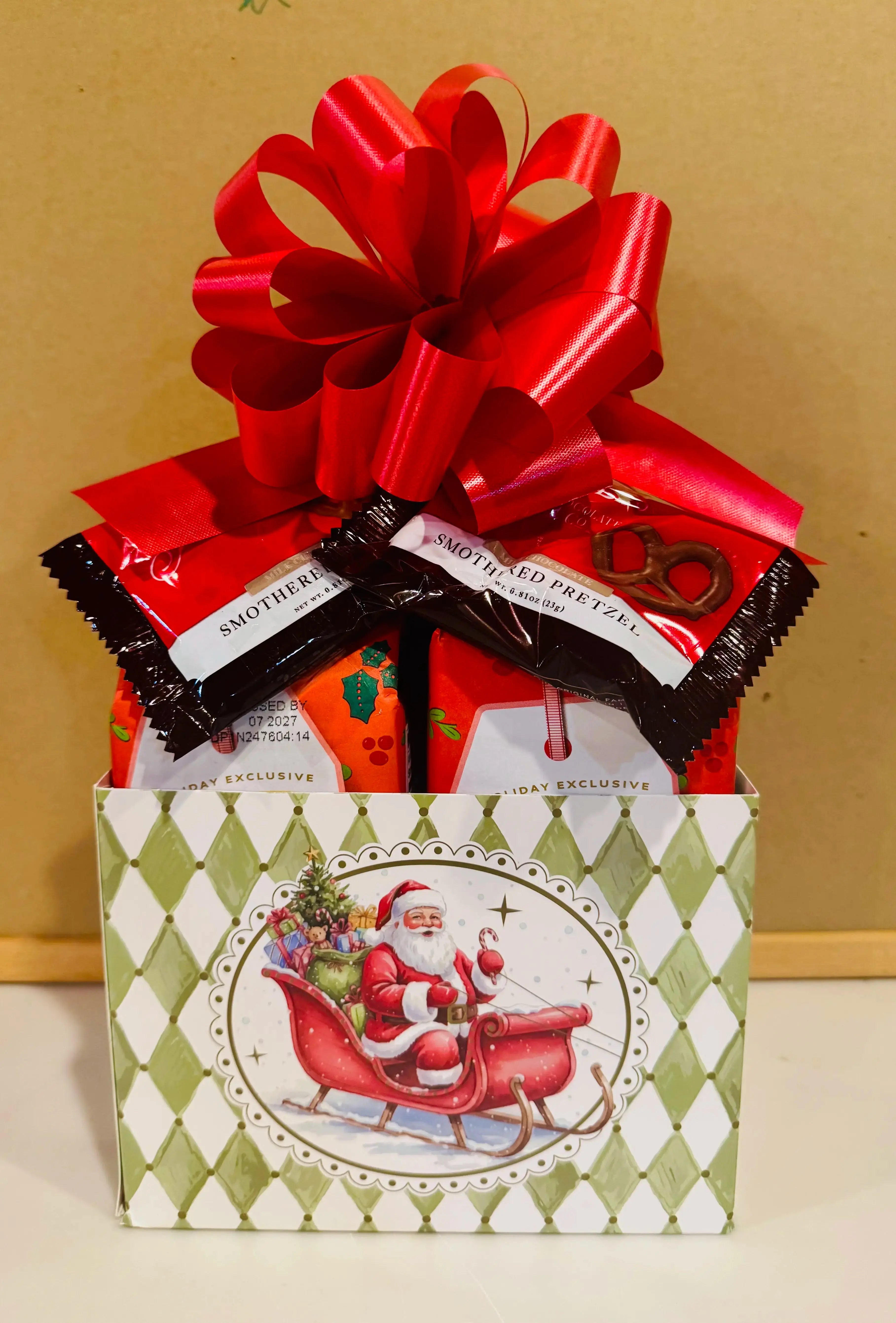 Santa's Sleigh Cookie Box