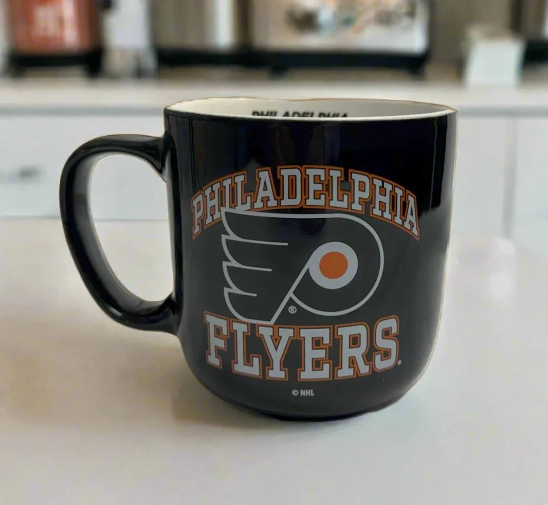 Logo Brands - Philadelphia Flyers 15oz Striped Mug