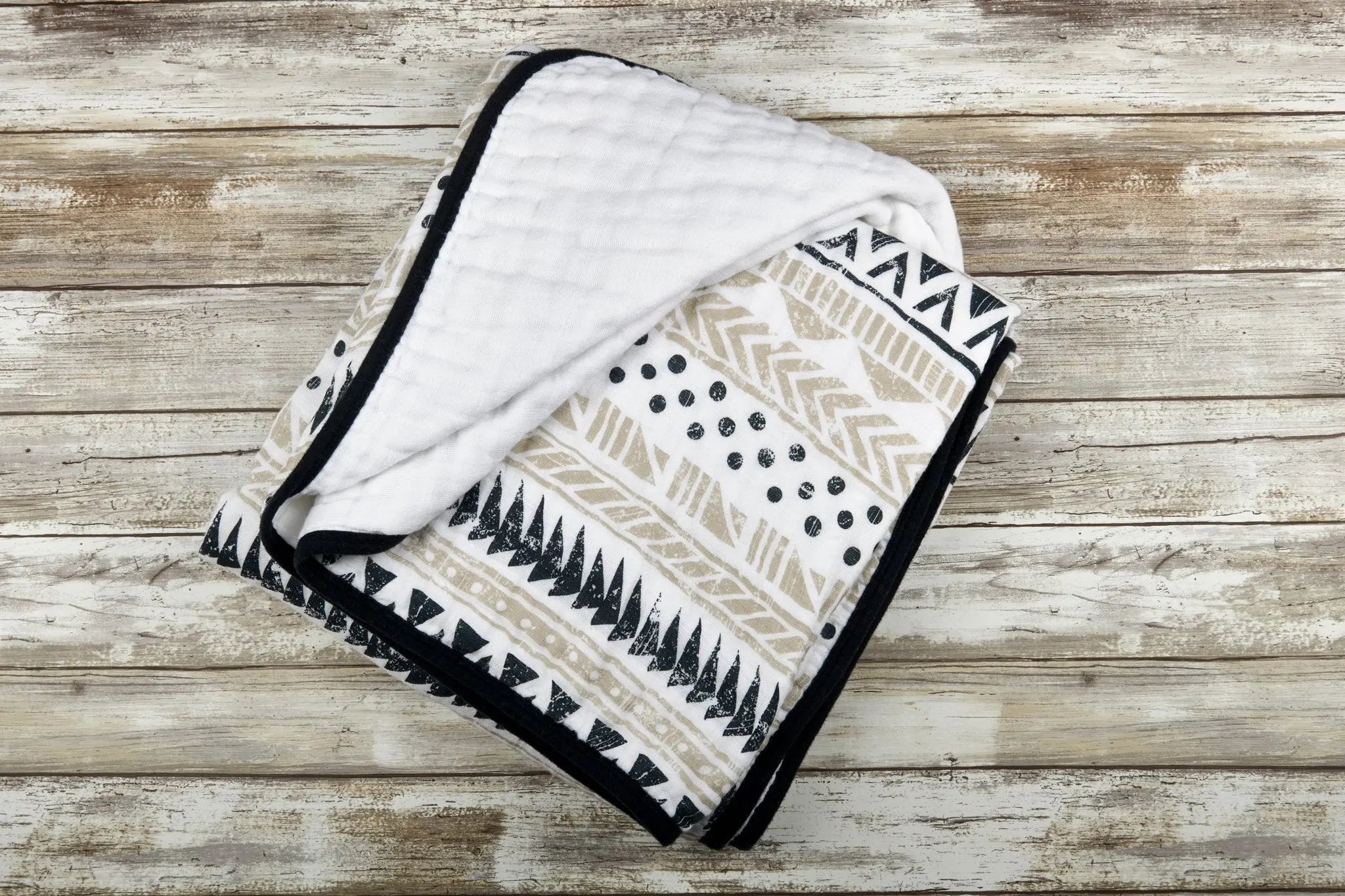 Newcastle Classics Pyramid Cotton Muslin Blanket | Jenny's Gift Baskets