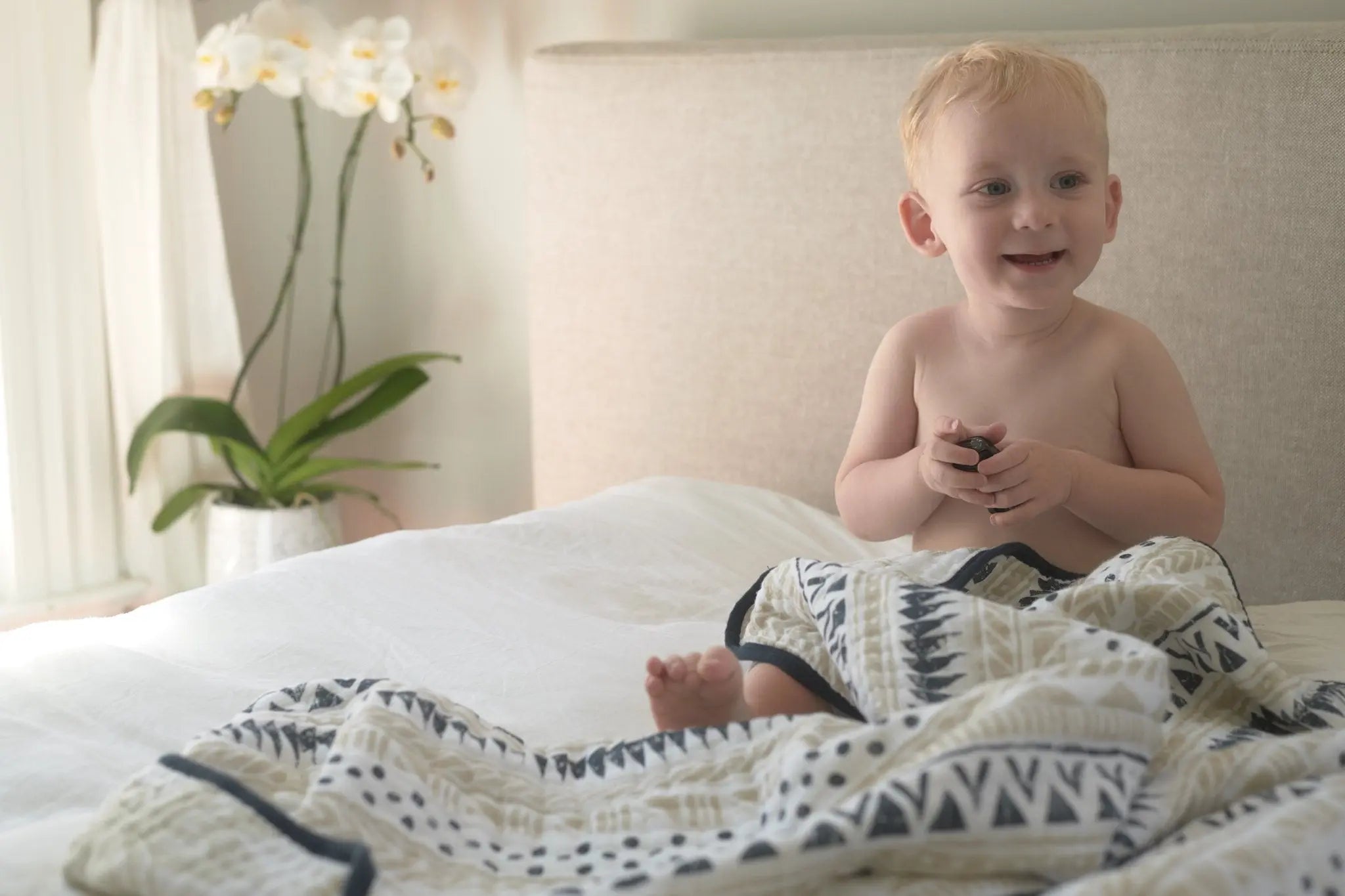Newcastle Classics Pyramid Cotton Muslin Blanket | Jenny's Gift Baskets