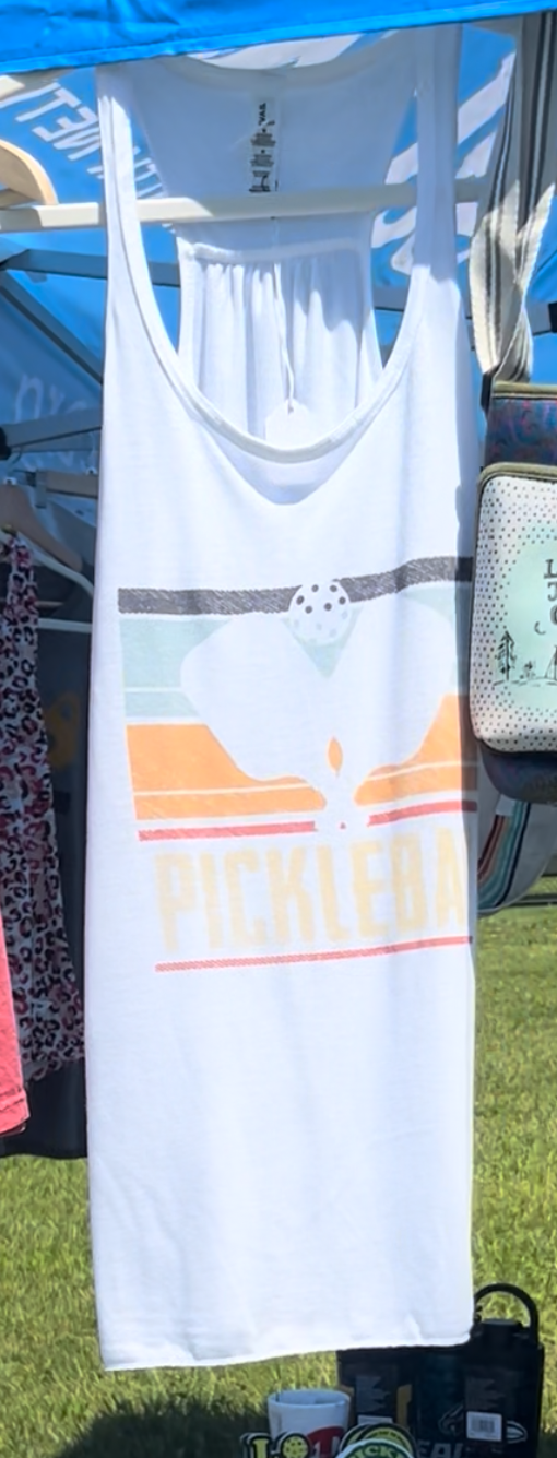 Camiseta de tirantes blanca fluida para pickleball de Billow & Canvas - Liquidación