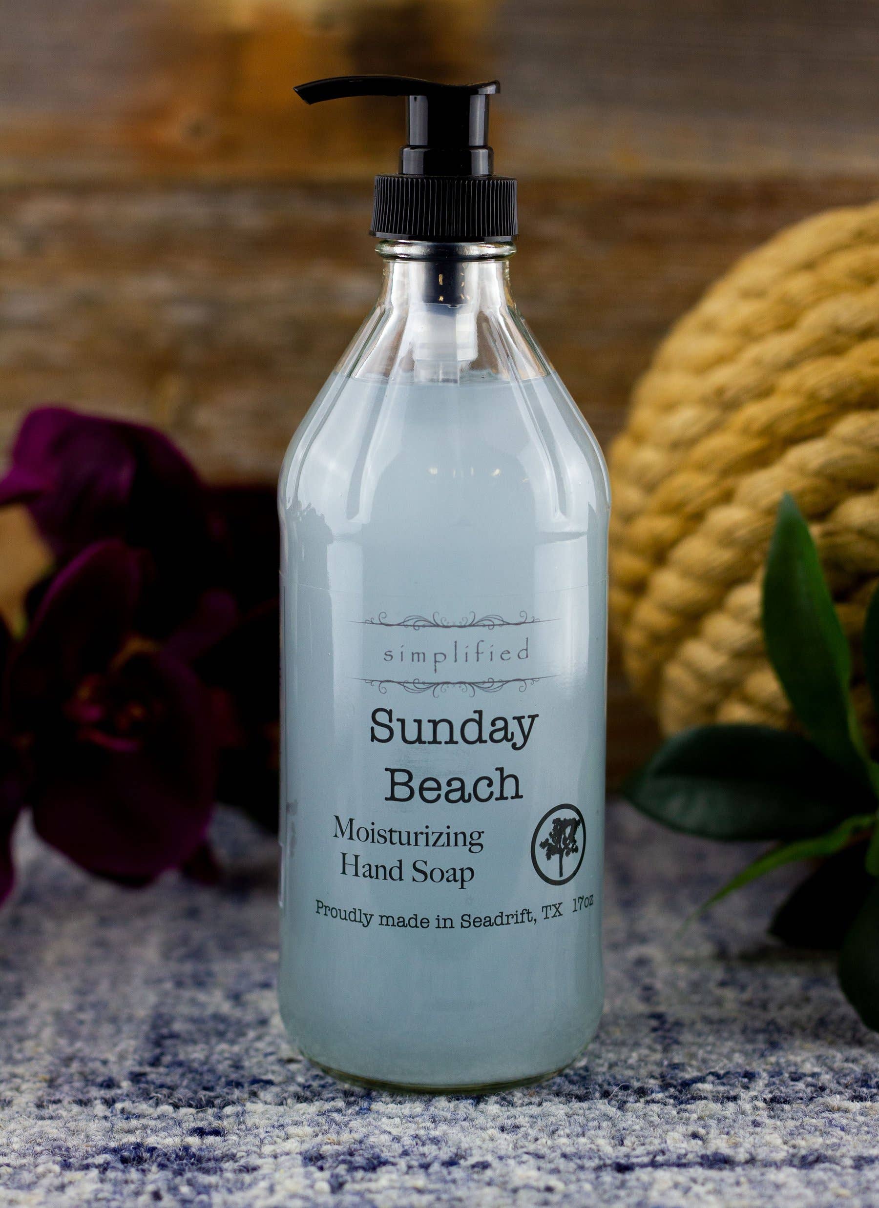 Simplified Soap - 17oz Hand Soap: Frosted Cranberry