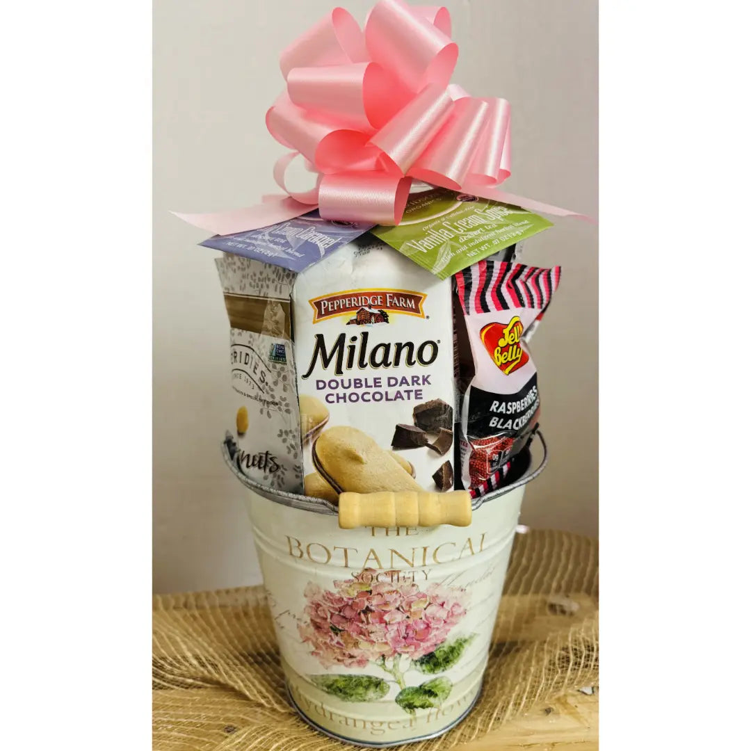 Small Botanical Hydrangea Gift Basket