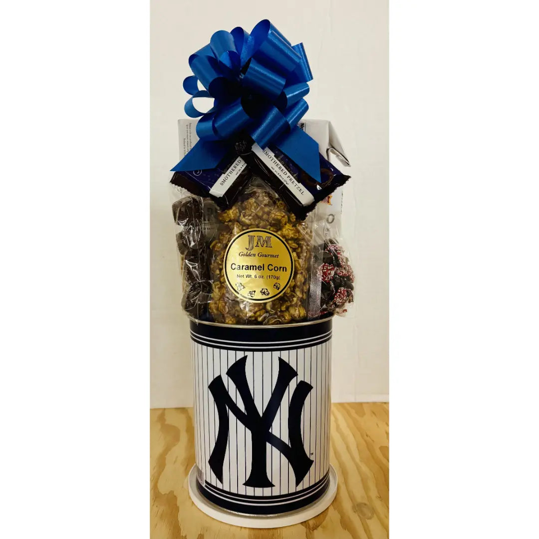 Cesta de regalo metálica de los New York Yankees de JGB Sports